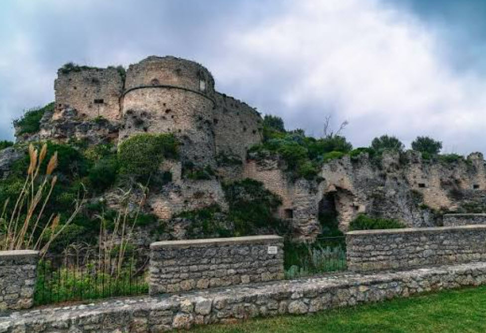 Castello Gerione, Italy